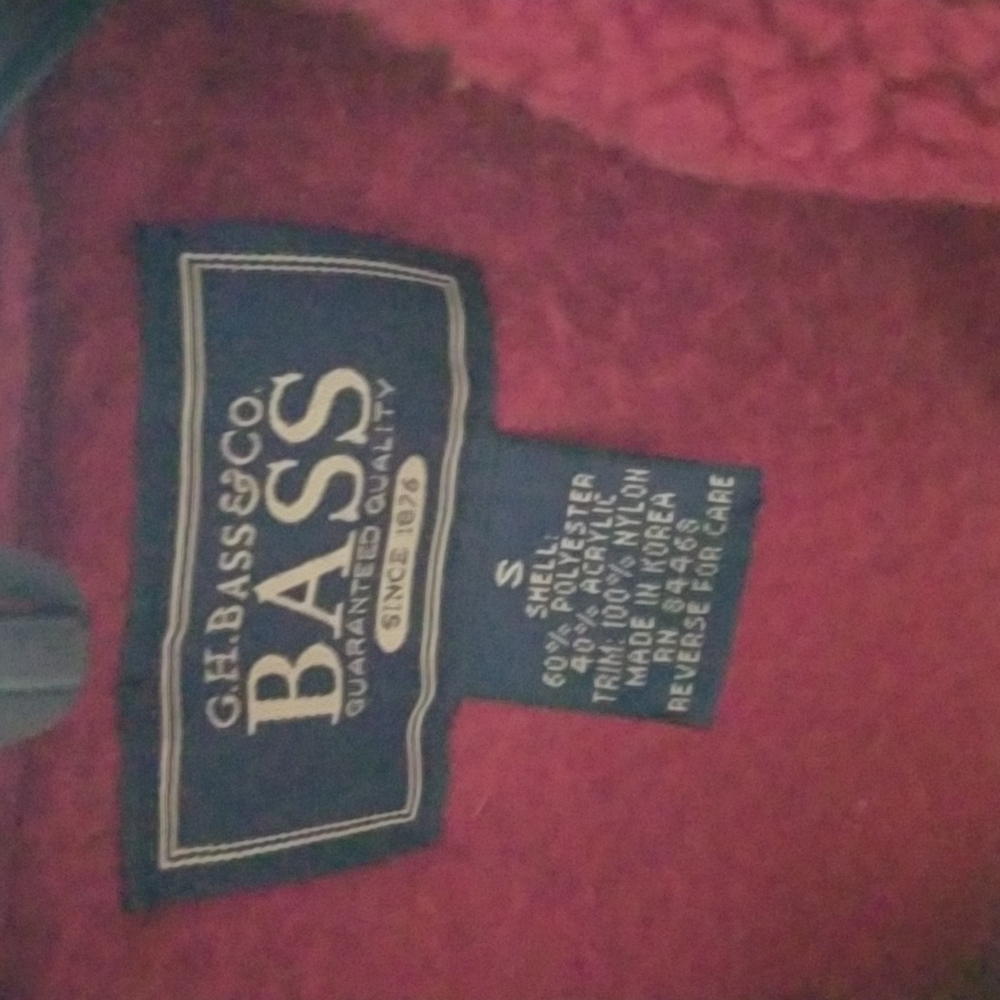 Vest - Picture 2 of 3